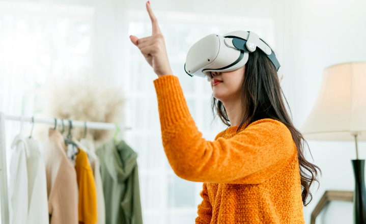 Augmented Reality in Retail: How AR is Enhancing Shopping Experiences